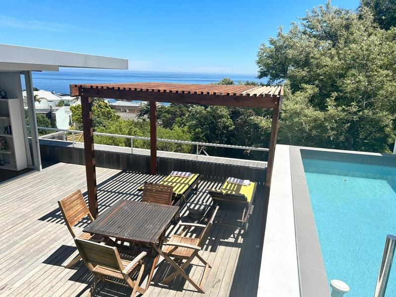 6 Bedroom Property for Sale in Camps Bay Western Cape